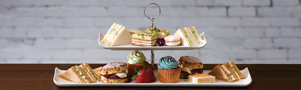 Etageres stolpen sfeer