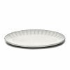Bord-ovaal-l-wit-inku-inku-tableware-by-sergio-herman